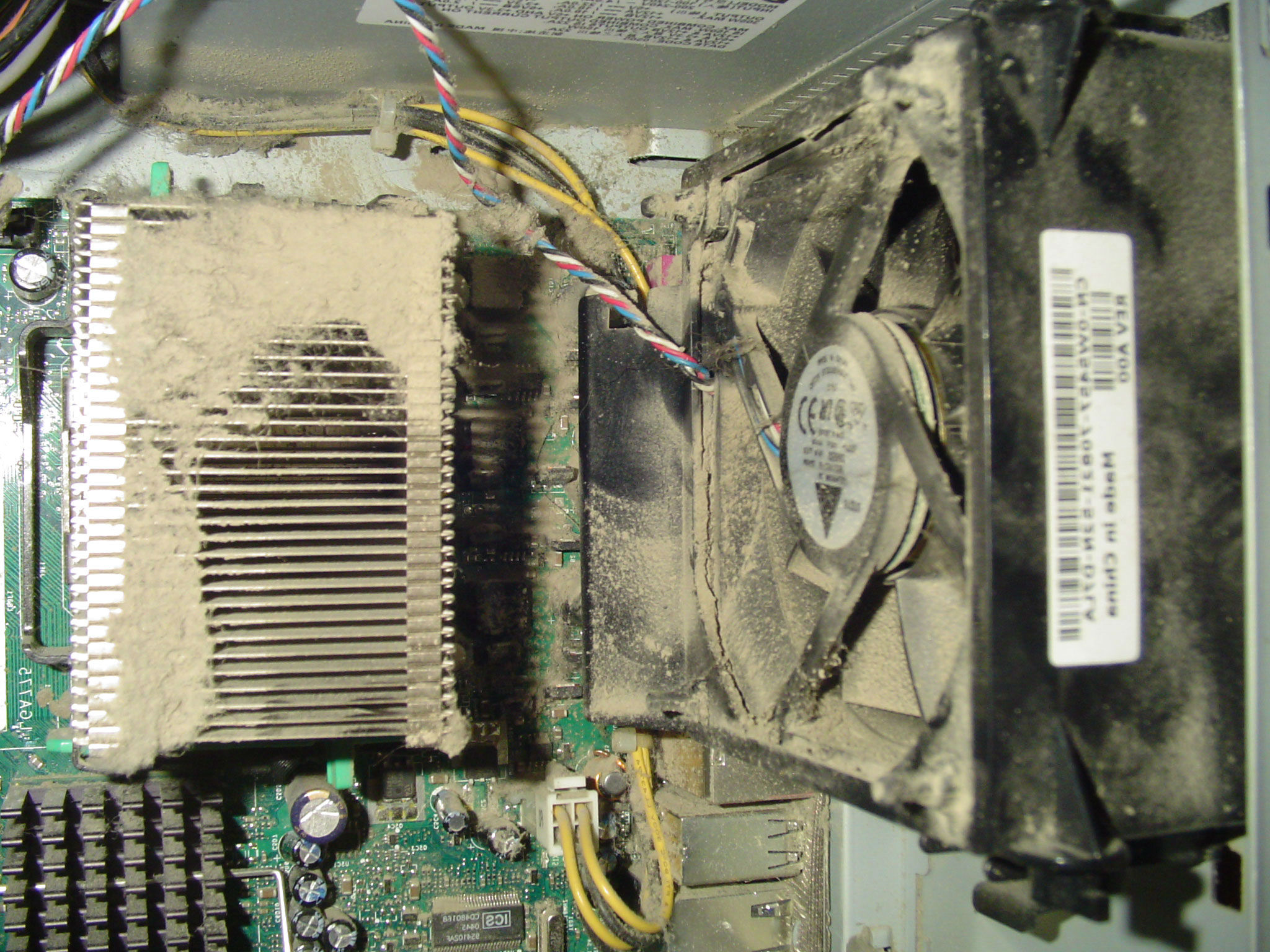 Cleaning your dusty computer